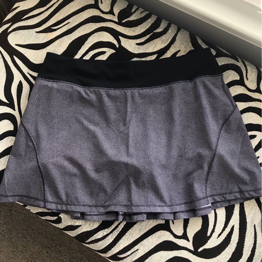 Lululemon circuit breaker skirt